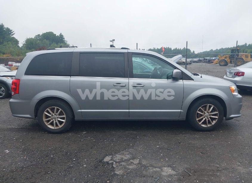Photo 12 of 2019 Dodge Grand CARAVAN SXT (VIN 2C4RDGCG6KR636606)