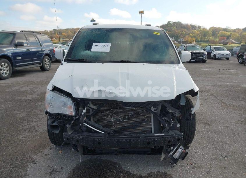 Photo 13 of 2019 Dodge Grand CARAVAN SXT (VIN 2C4RDGCG6KR694151)