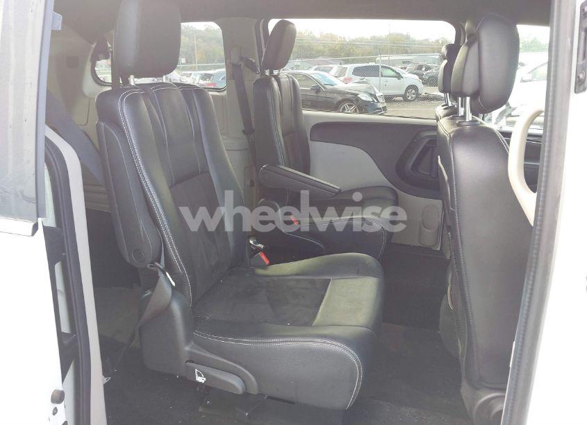Photo 8 of 2019 Dodge Grand CARAVAN SXT (VIN 2C4RDGCG6KR694151)