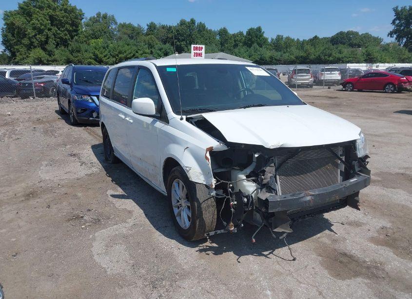 2019 Dodge Grand CARAVAN SXT (VIN 2C4RDGCG6KR695445) main photo