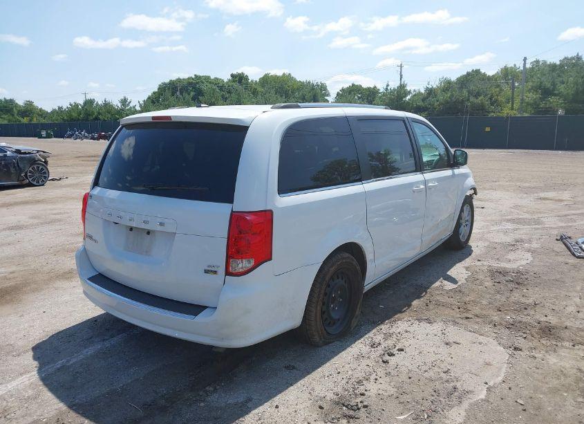 Photo 4 of 2019 Dodge Grand CARAVAN SXT (VIN 2C4RDGCG6KR695445)