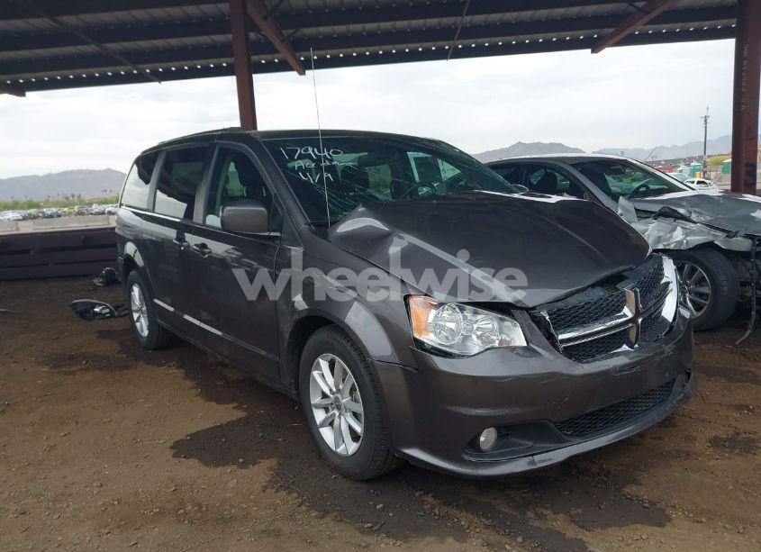 2019 Dodge Grand CARAVAN SXT (VIN 2C4RDGCG6KR723244) main photo