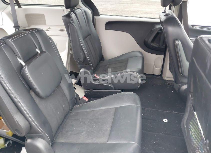 Photo 8 of 2019 Dodge Grand CARAVAN SXT (VIN 2C4RDGCG6KR743428)