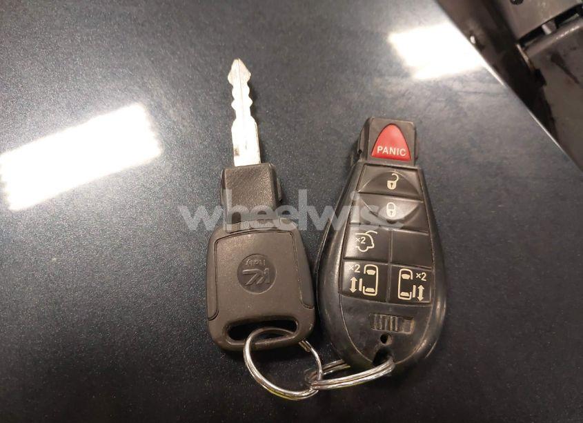 Photo 11 of 2013 Dodge Grand CARAVAN SXT (VIN 2C4RDGCG7DR649626)