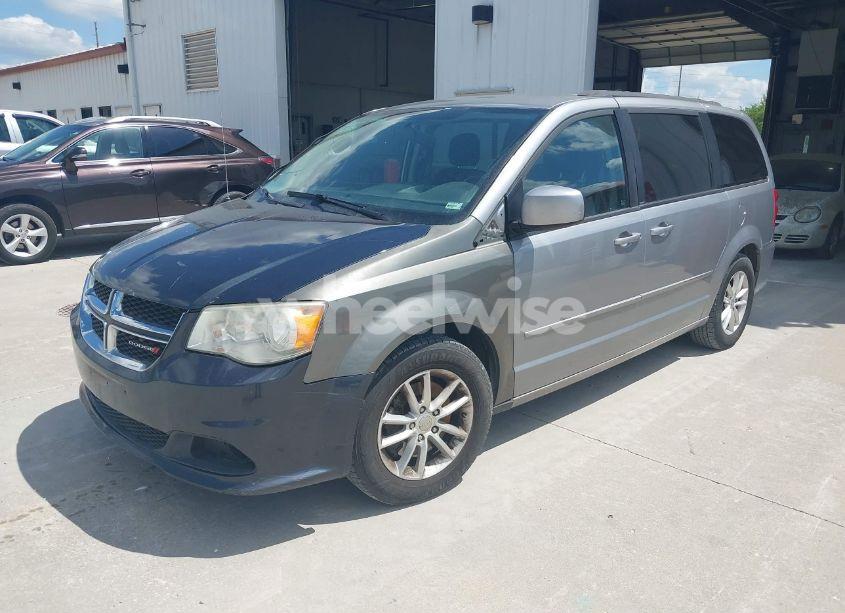 Photo 2 of 2013 Dodge Grand CARAVAN SXT (VIN 2C4RDGCG7DR718623)
