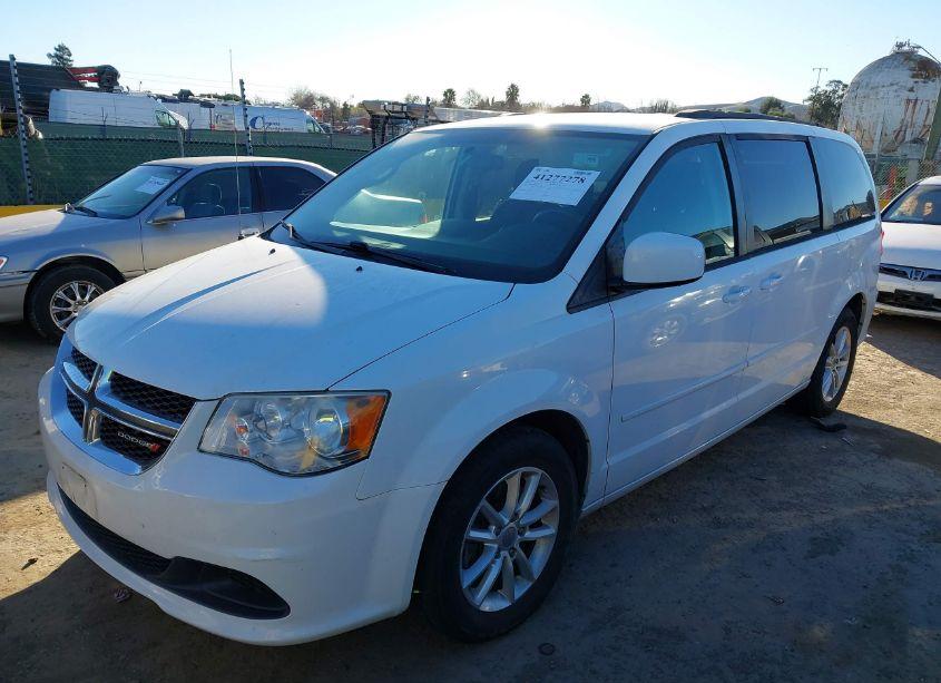 Photo 2 of 2014 Dodge Grand CARAVAN SXT (VIN 2C4RDGCG7ER123160)
