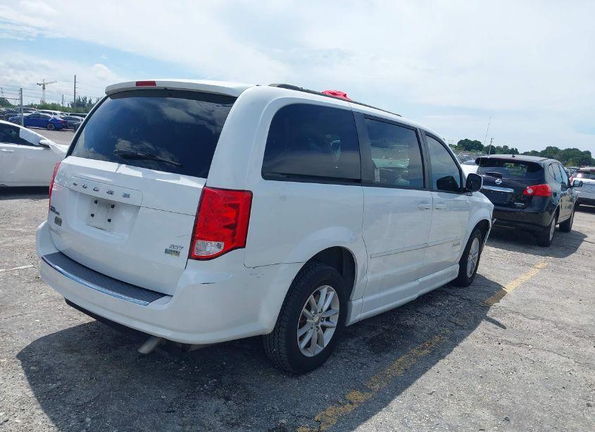 Photo 4 of 2014 Dodge Grand CARAVAN SXT (VIN 2C4RDGCG7ER205289)