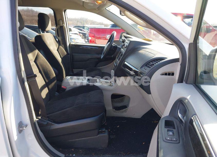 Photo 5 of 2014 Dodge Grand CARAVAN SXT (VIN 2C4RDGCG7ER244741)