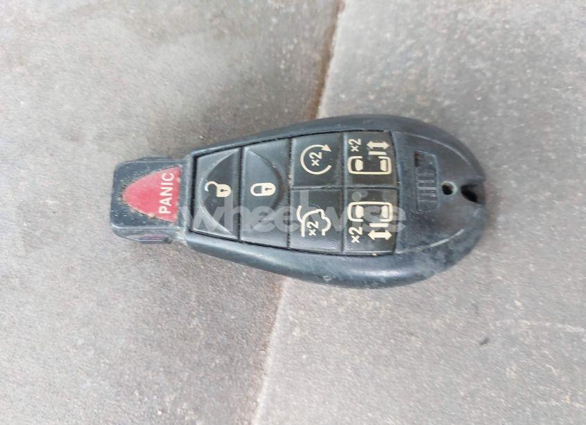 Photo 11 of 2015 Dodge Grand CARAVAN SXT (VIN 2C4RDGCG7FR523981)