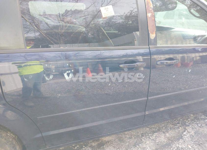 Photo 12 of 2015 Dodge Grand CARAVAN SXT (VIN 2C4RDGCG7FR523981)