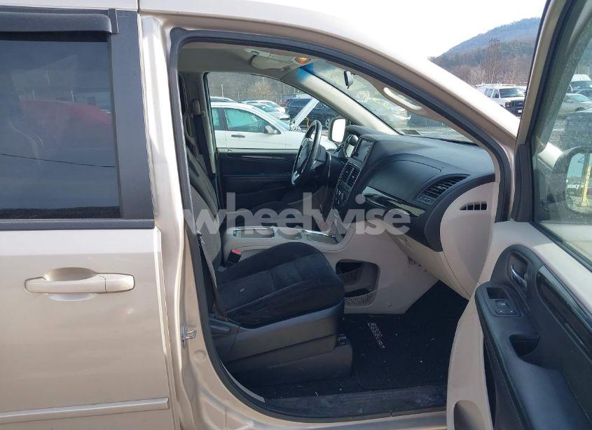 Photo 5 of 2015 Dodge Grand CARAVAN SXT (VIN 2C4RDGCG7FR540232)