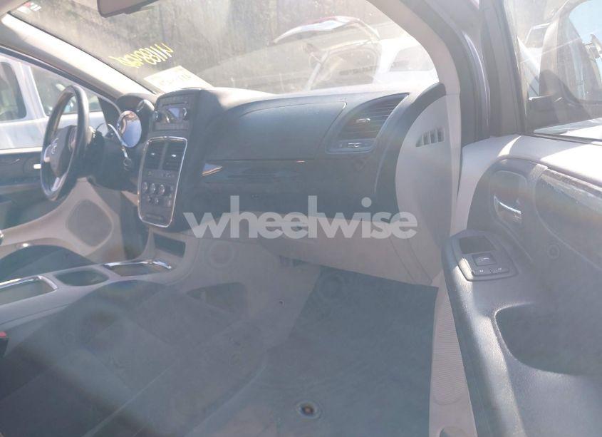 Photo 5 of 2015 Dodge Grand CARAVAN SXT (VIN 2C4RDGCG7FR540585)