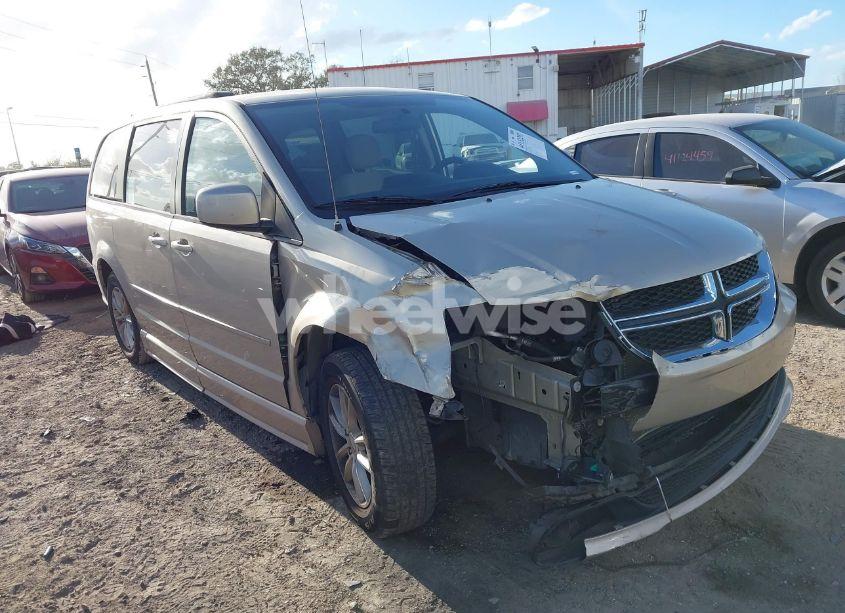 2015 Dodge Grand CARAVAN SXT (VIN 2C4RDGCG7FR548699) main photo