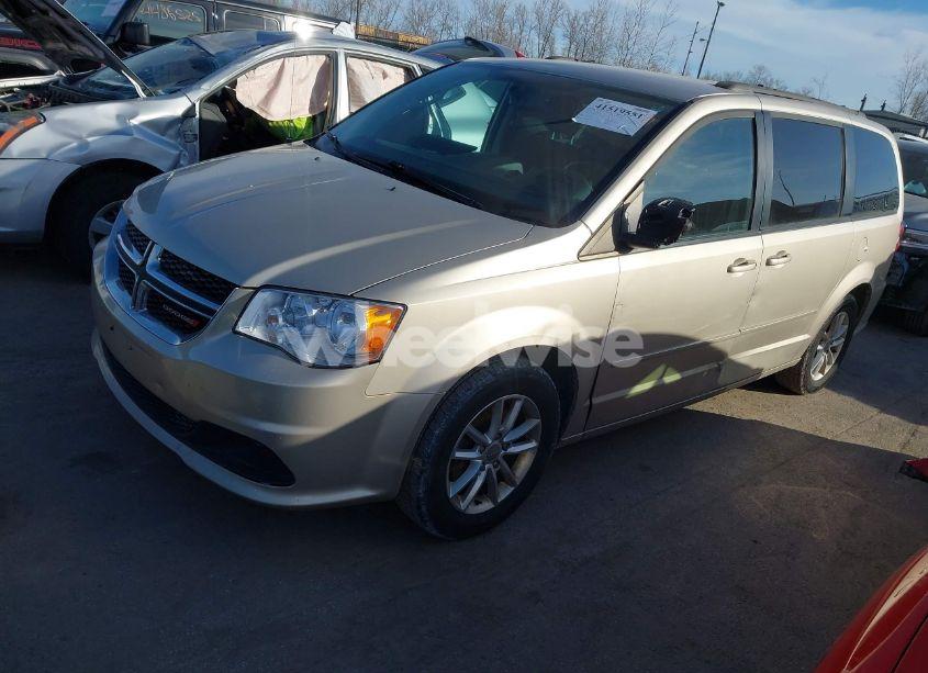 Photo 2 of 2015 Dodge Grand CARAVAN SXT (VIN 2C4RDGCG7FR581833)