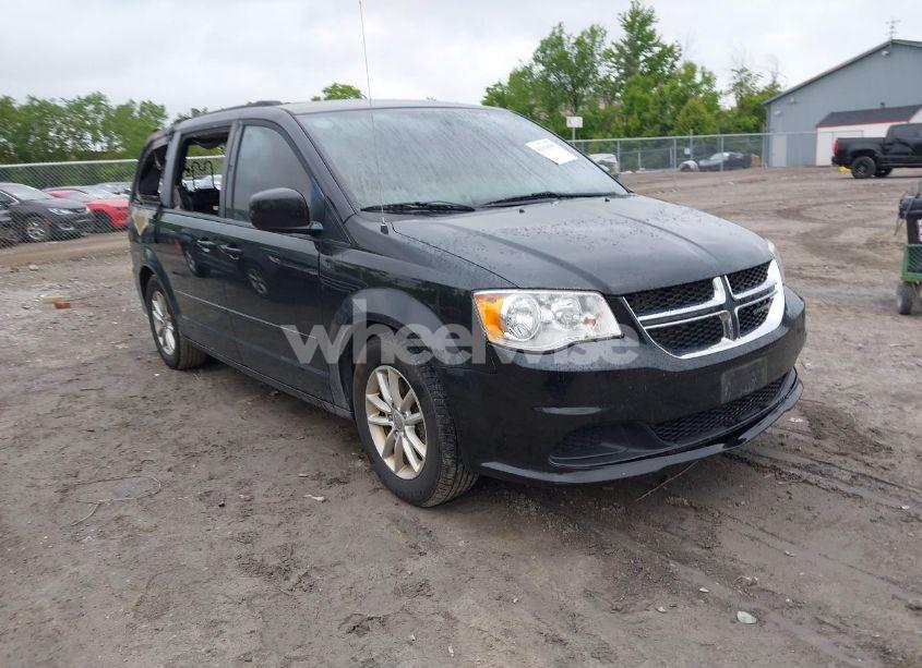 2015 Dodge Grand CARAVAN SXT (VIN 2C4RDGCG7FR607394) main photo