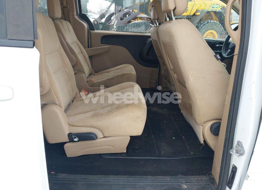 Photo 8 of 2016 Dodge Grand CARAVAN SXT (VIN 2C4RDGCG7GR249456)