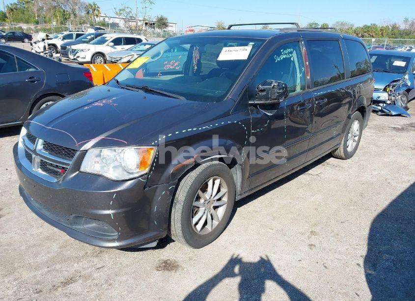 Photo 2 of 2016 Dodge Grand CARAVAN SXT (VIN 2C4RDGCG7GR275510)