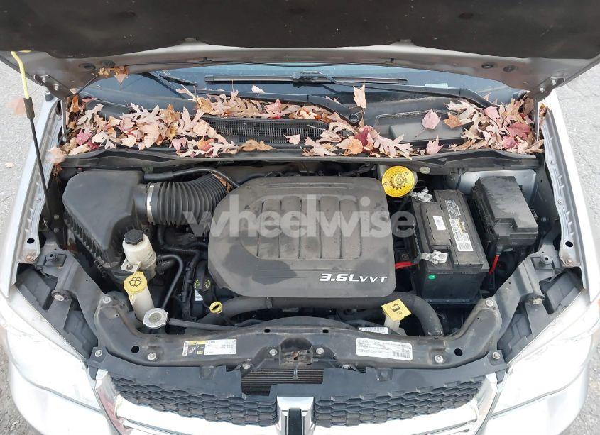 Photo 10 of 2016 Dodge Grand CARAVAN SXT (VIN 2C4RDGCG7GR311115)