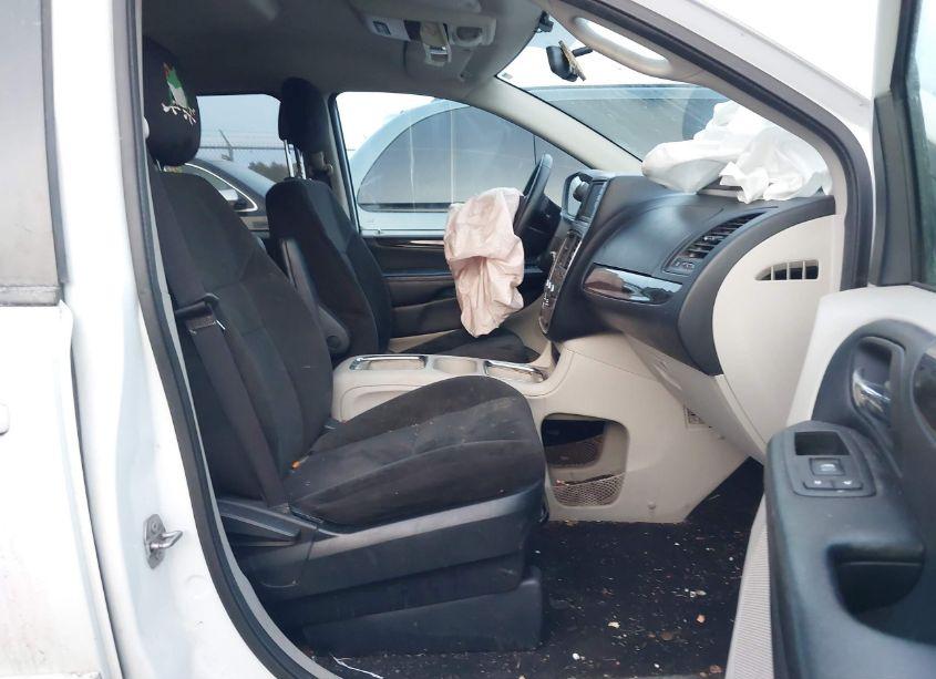 Photo 5 of 2016 Dodge Grand CARAVAN SXT (VIN 2C4RDGCG7GR351808)