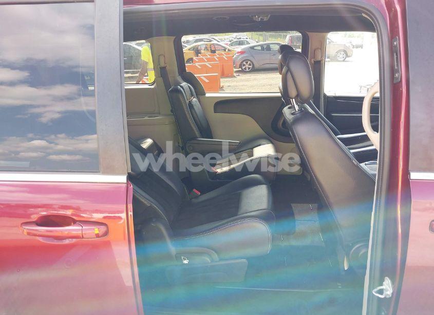 Photo 8 of 2017 Dodge Grand CARAVAN SXT (VIN 2C4RDGCG7HR554103)