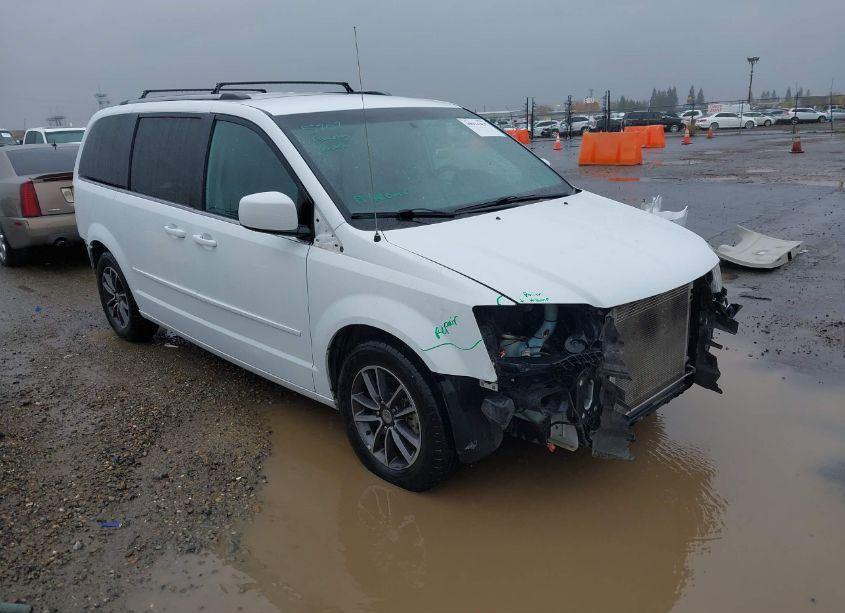2017 Dodge Grand CARAVAN SXT (VIN 2C4RDGCG7HR671275) main photo