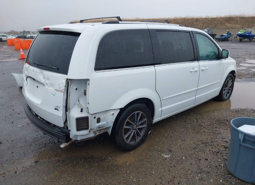 Photo 4 of 2017 Dodge Grand CARAVAN SXT (VIN 2C4RDGCG7HR671275)