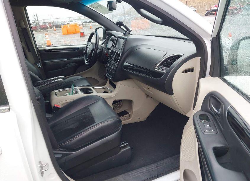 Photo 5 of 2017 Dodge Grand CARAVAN SXT (VIN 2C4RDGCG7HR671275)