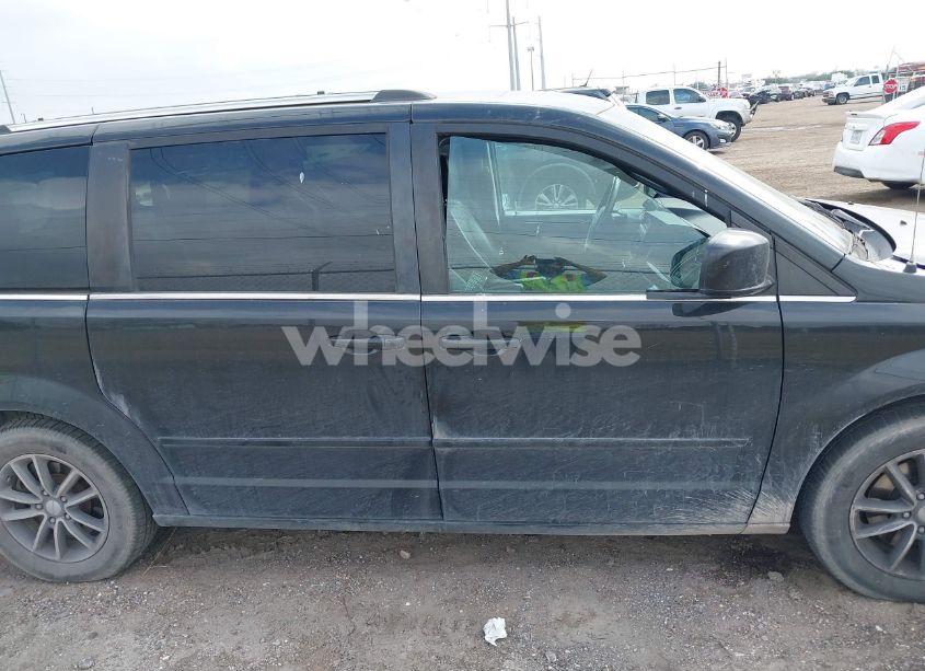 Photo 12 of 2017 Dodge Grand CARAVAN SXT (VIN 2C4RDGCG7HR711337)
