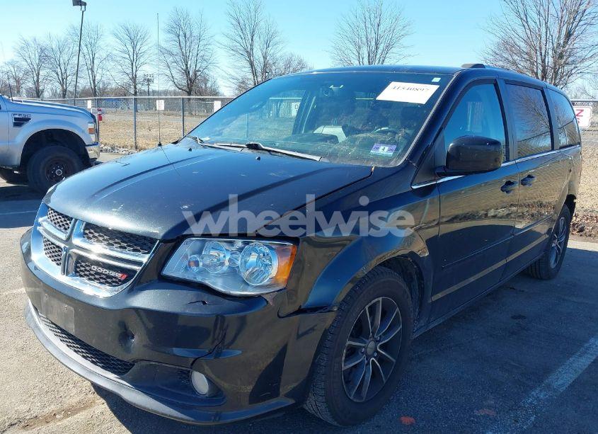 Photo 2 of 2017 Dodge Grand CARAVAN SXT (VIN 2C4RDGCG7HR731099)