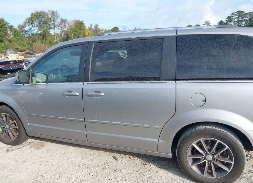 Photo 14 of 2017 Dodge Grand CARAVAN SXT (VIN 2C4RDGCG7HR800499)