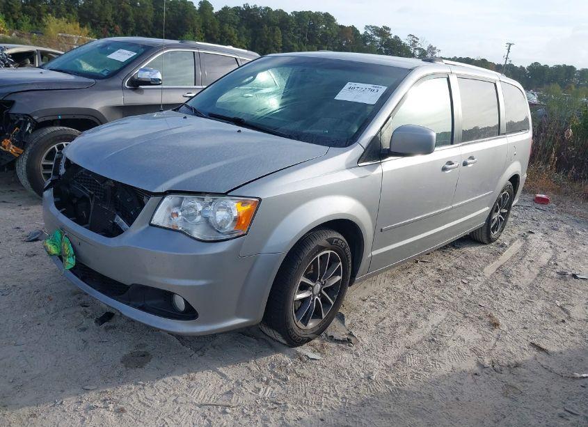 Photo 2 of 2017 Dodge Grand CARAVAN SXT (VIN 2C4RDGCG7HR800499)