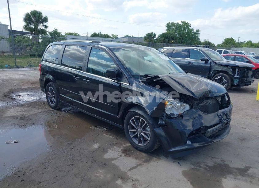2017 Dodge Grand CARAVAN SXT (VIN 2C4RDGCG7HR818498) main photo