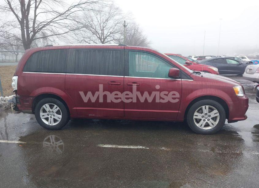 Photo 13 of 2018 Dodge Grand CARAVAN SXT (VIN 2C4RDGCG7JR216383)