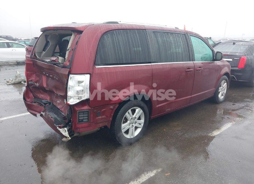 Photo 4 of 2018 Dodge Grand CARAVAN SXT (VIN 2C4RDGCG7JR216383)