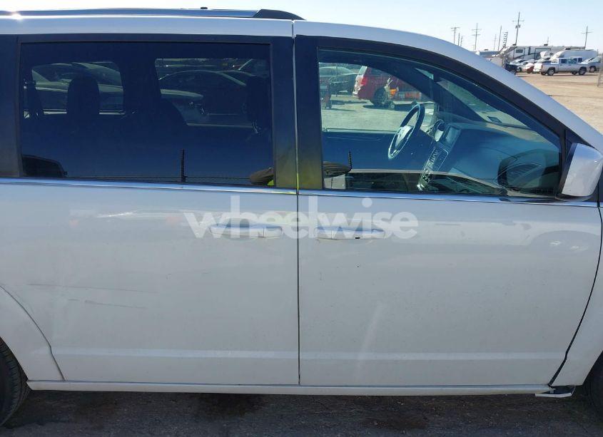 Photo 13 of 2019 Dodge Grand CARAVAN SXT (VIN 2C4RDGCG7KR512800)