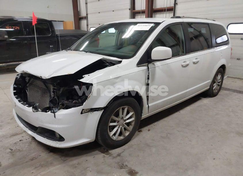 Photo 2 of 2019 Dodge Grand CARAVAN SXT (VIN 2C4RDGCG7KR621550)