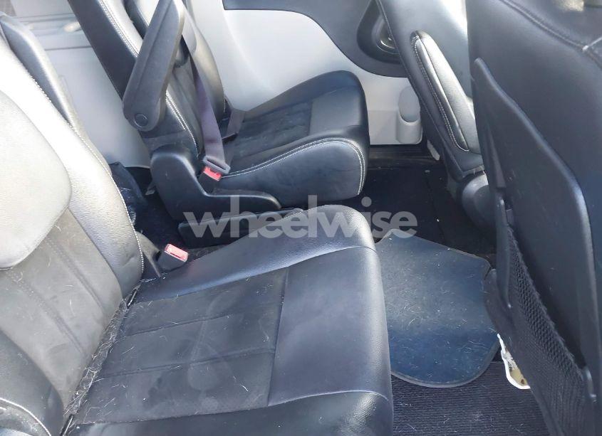 Photo 8 of 2019 Dodge Grand CARAVAN SXT (VIN 2C4RDGCG7KR693333)