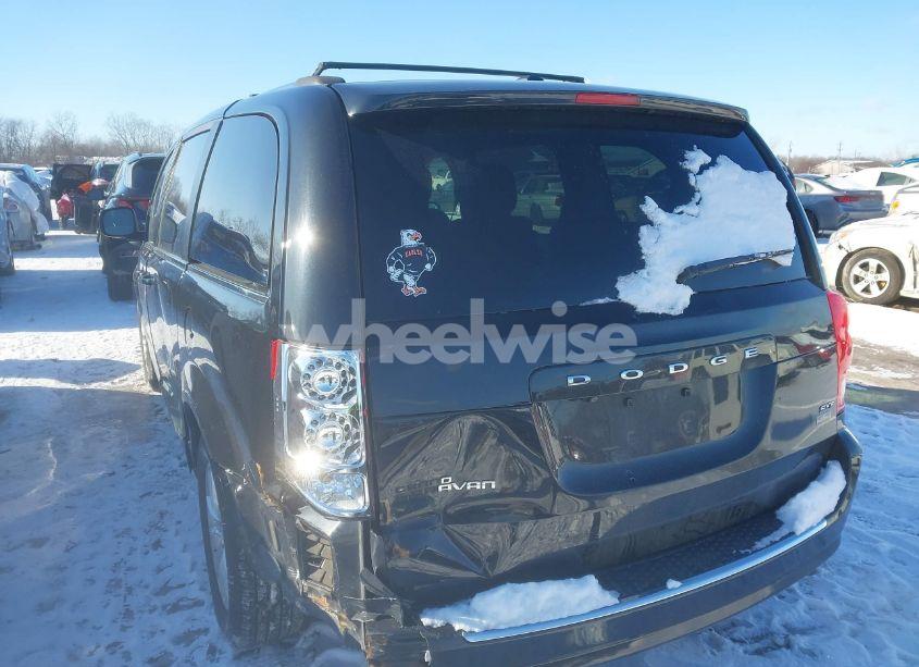 Photo 3 of 2019 Dodge Grand CARAVAN SXT (VIN 2C4RDGCG7KR712575)