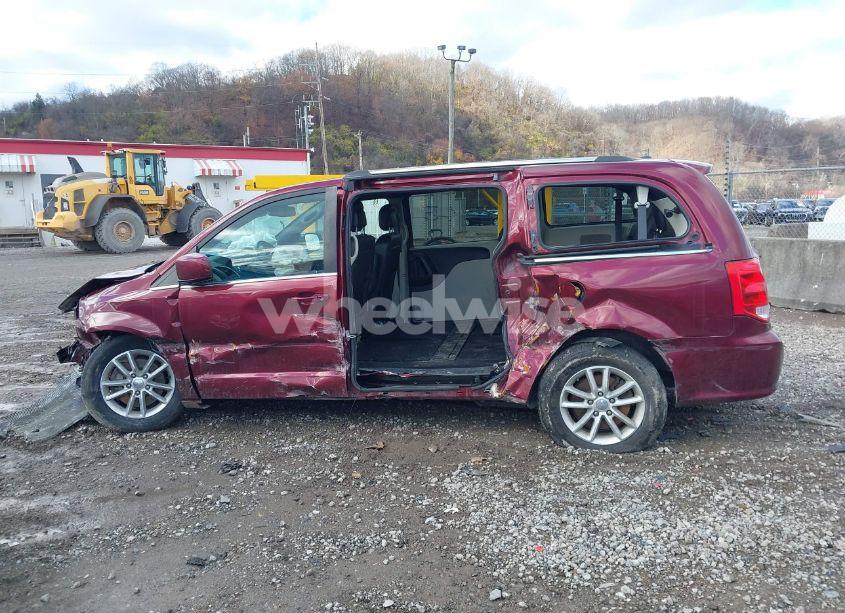 Photo 15 of 2019 Dodge Grand CARAVAN SXT (VIN 2C4RDGCG7KR736536)