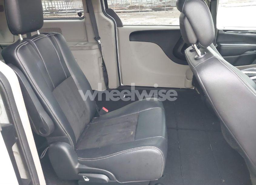Photo 8 of 2019 Dodge Grand CARAVAN SXT (VIN 2C4RDGCG7KR798079)