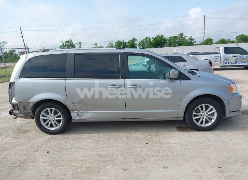 Photo 13 of 2020 Dodge Grand CARAVAN SXT (VIN 2C4RDGCG7LR160884)