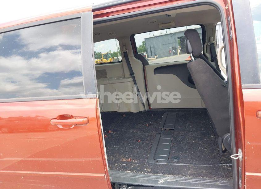 Photo 8 of 2012 Dodge Grand CARAVAN SXT (VIN 2C4RDGCG8CR206142)