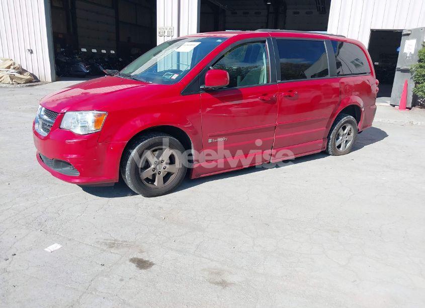 Photo 2 of 2012 Dodge Grand CARAVAN SXT (VIN 2C4RDGCG8CR322991)