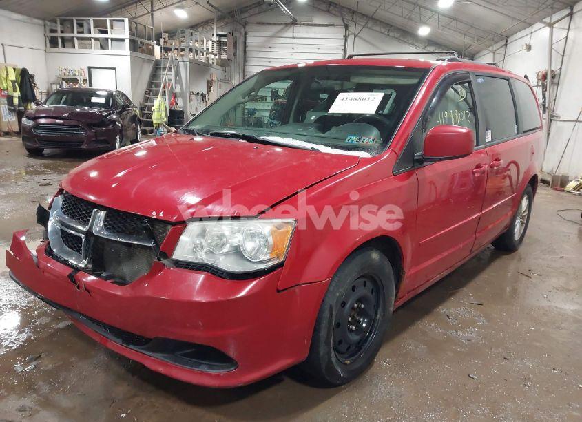 Photo 2 of 2013 Dodge Grand CARAVAN SXT (VIN 2C4RDGCG8DR514588)