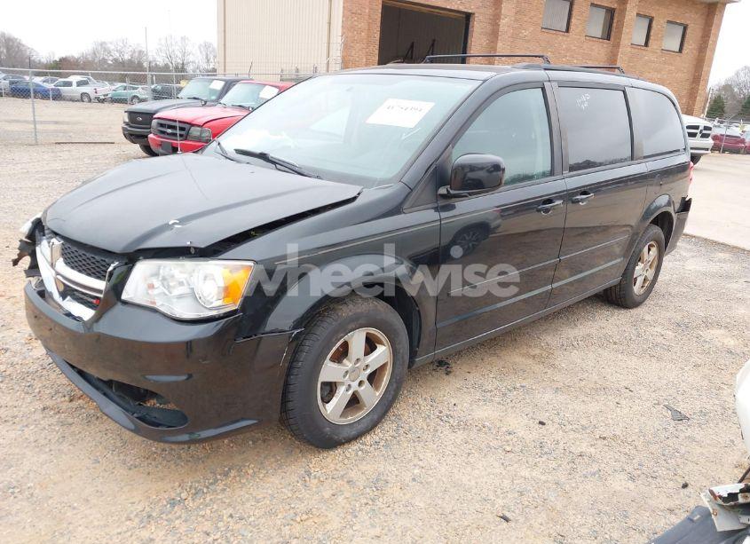 Photo 2 of 2013 Dodge Grand CARAVAN SXT (VIN 2C4RDGCG8DR550216)