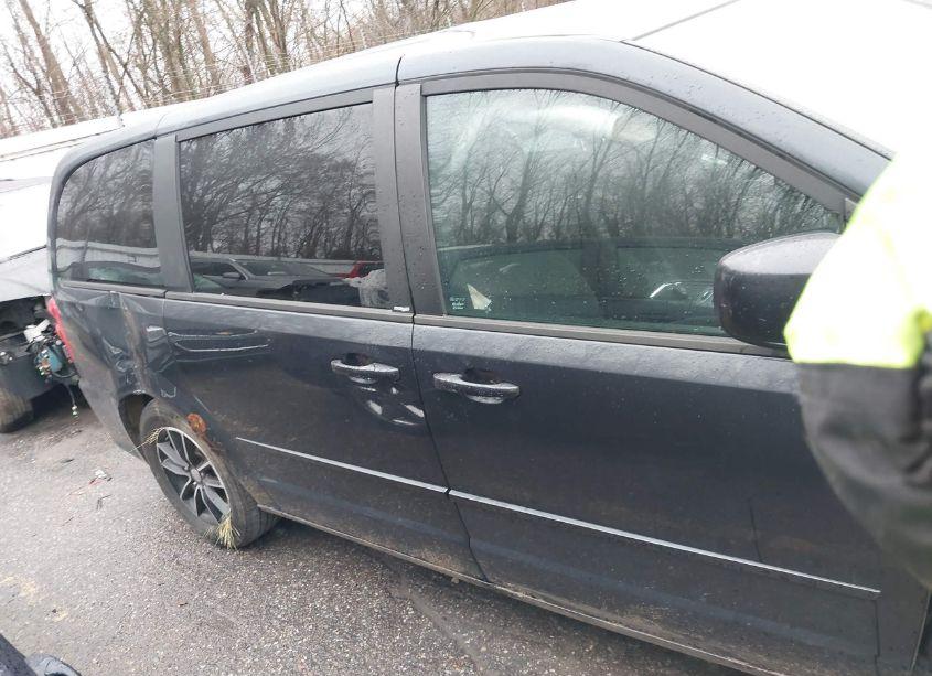 Photo 13 of 2014 Dodge Grand CARAVAN SXT (VIN 2C4RDGCG8ER103483)