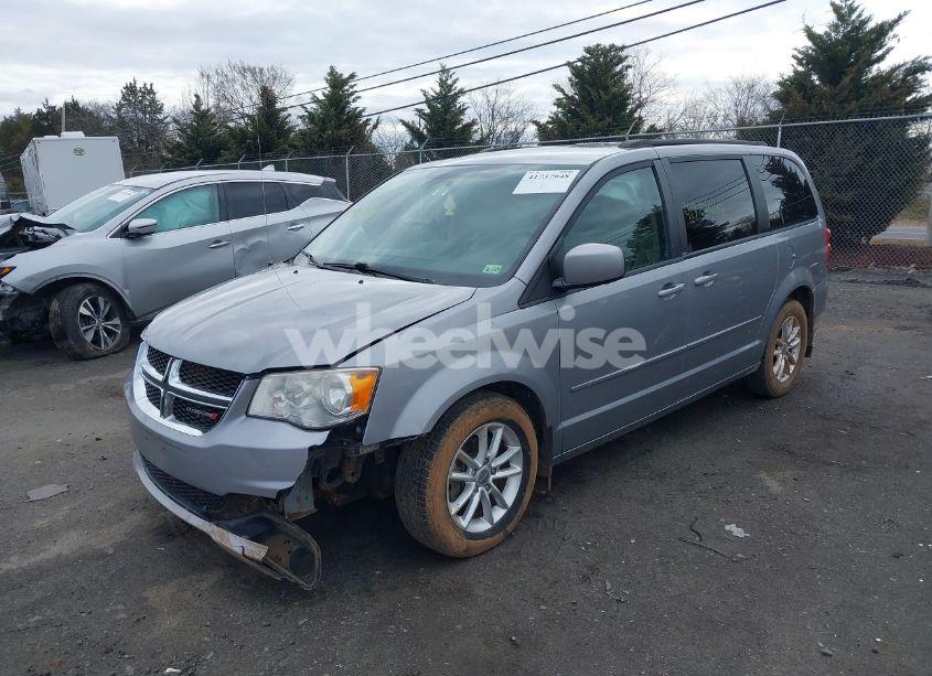 Photo 2 of 2014 Dodge Grand CARAVAN SXT (VIN 2C4RDGCG8ER127220)