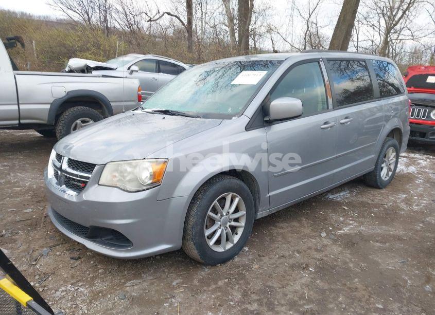 Photo 2 of 2015 Dodge Grand CARAVAN SXT (VIN 2C4RDGCG8FR512889)