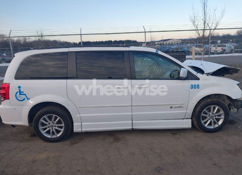 Photo 14 of 2015 Dodge Grand CARAVAN SXT (VIN 2C4RDGCG8FR592064)