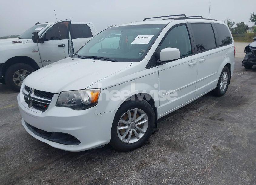 Photo 2 of 2016 Dodge Grand CARAVAN SXT (VIN 2C4RDGCG8GR275323)